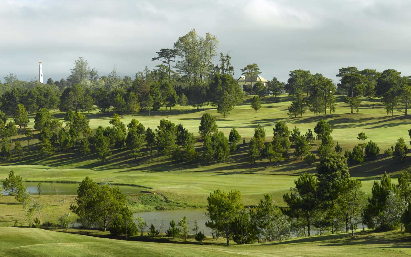 Free Golf in Da Lat: The 2,888-Point Flight & US$100 Golfer Welcome